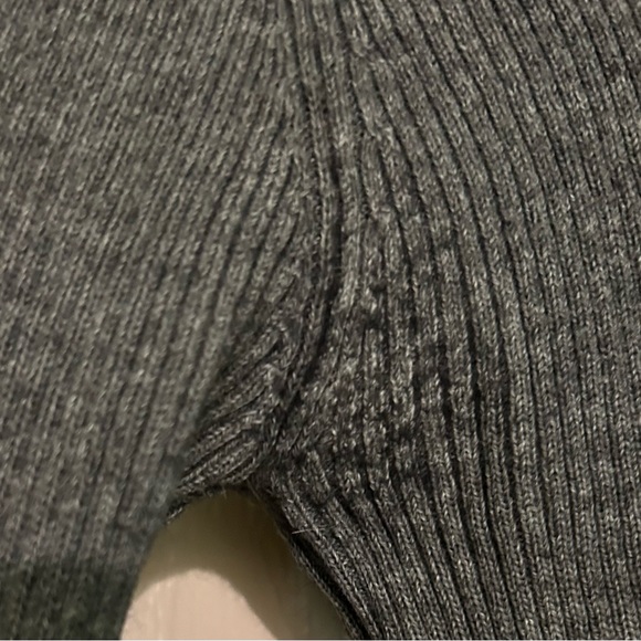 “Alain Manoukian” long sleeved sweater. Wool/acrylic. Size M. - Picture 2 of 3